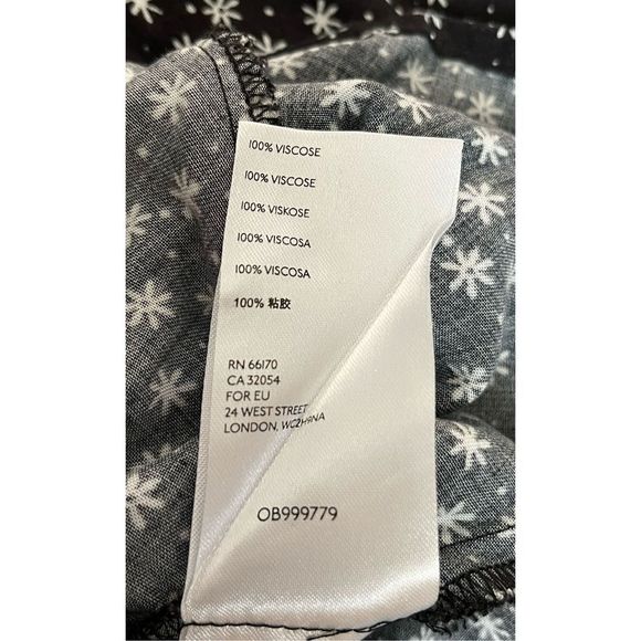 Urban Outfitters Skater Mini Dress Women's M Cap Sleeve Daisy Print 90's Vibe - Picture 14 of 15